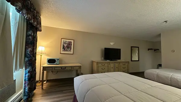 Standard Double Room with in-room microwave and TV at Presque Isle Hotel