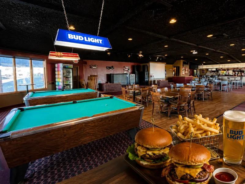 Open Late: Food Ready When You Arrive — No Matter the Hour